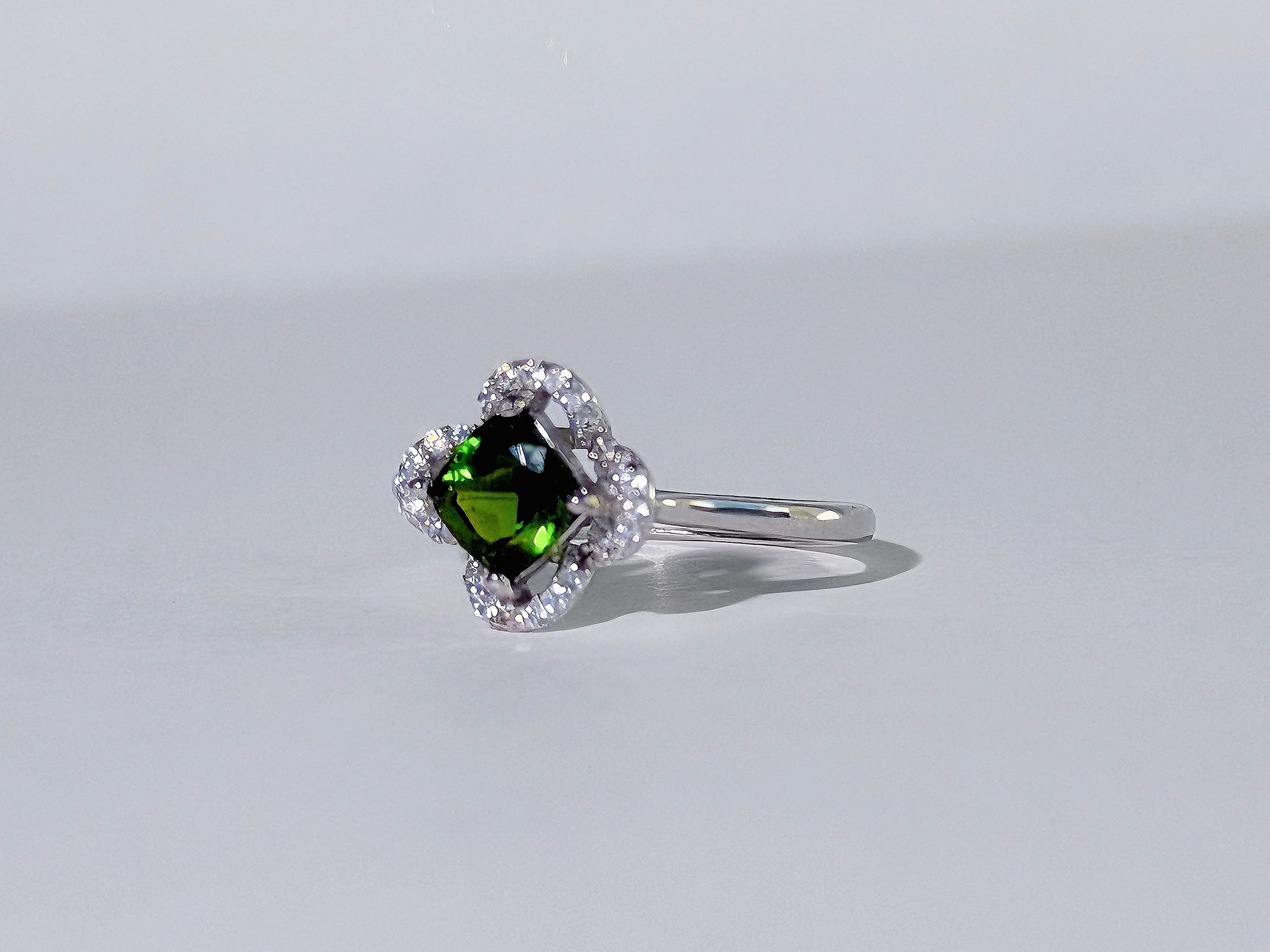 Forest Gleam Chrome Diopside Ring