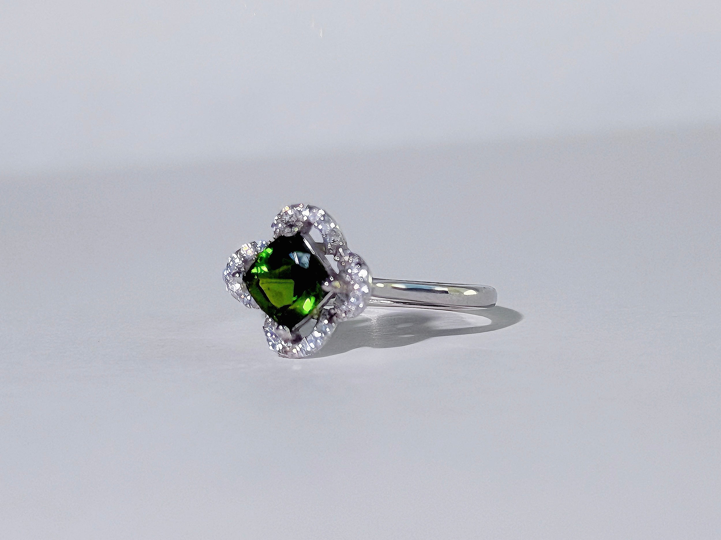 Forest Gleam Chrome Diopside Ring