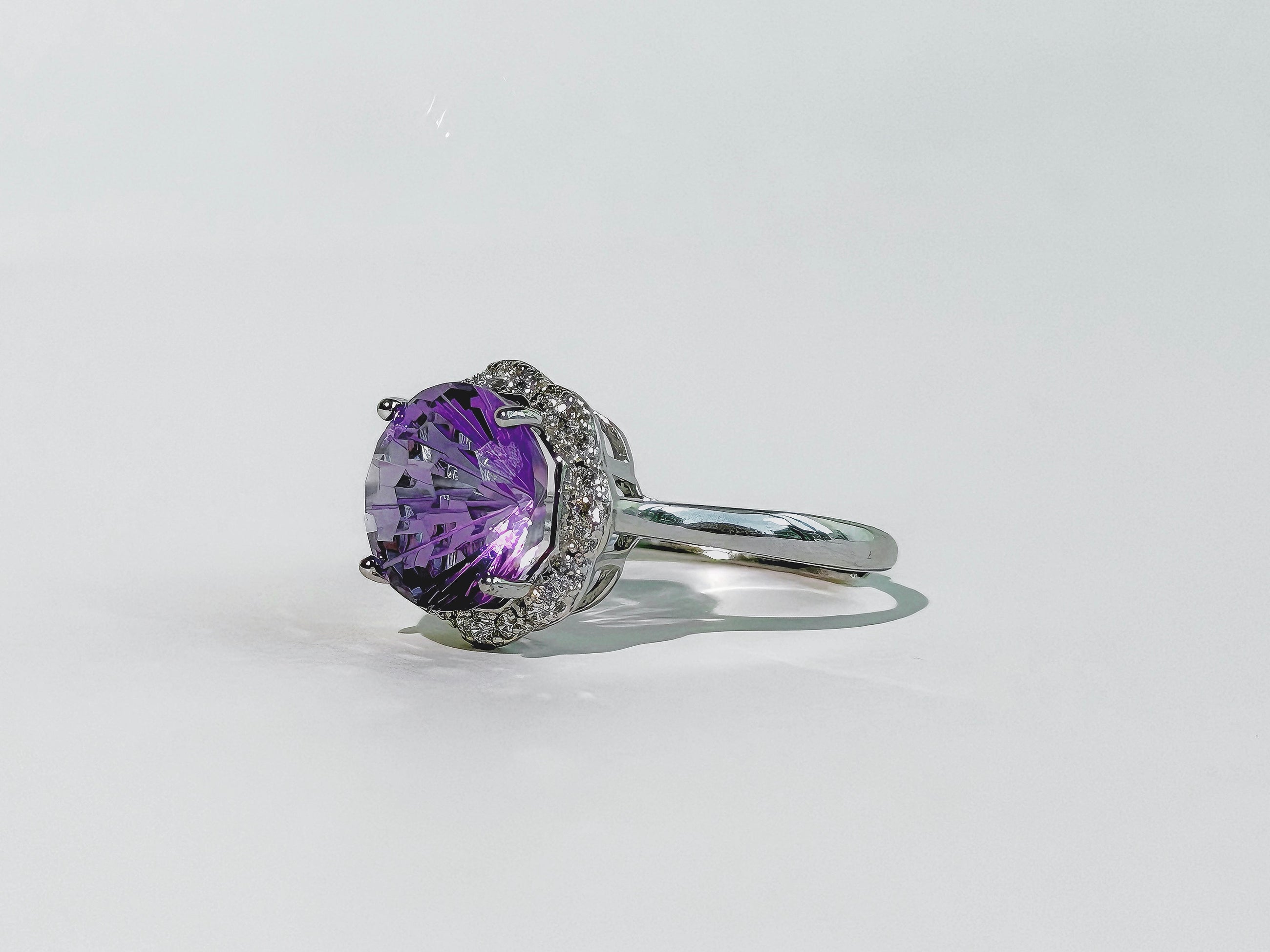 Nocturne Bloom Amethyst Ring