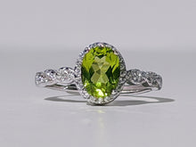 Peridot Luminance Ring