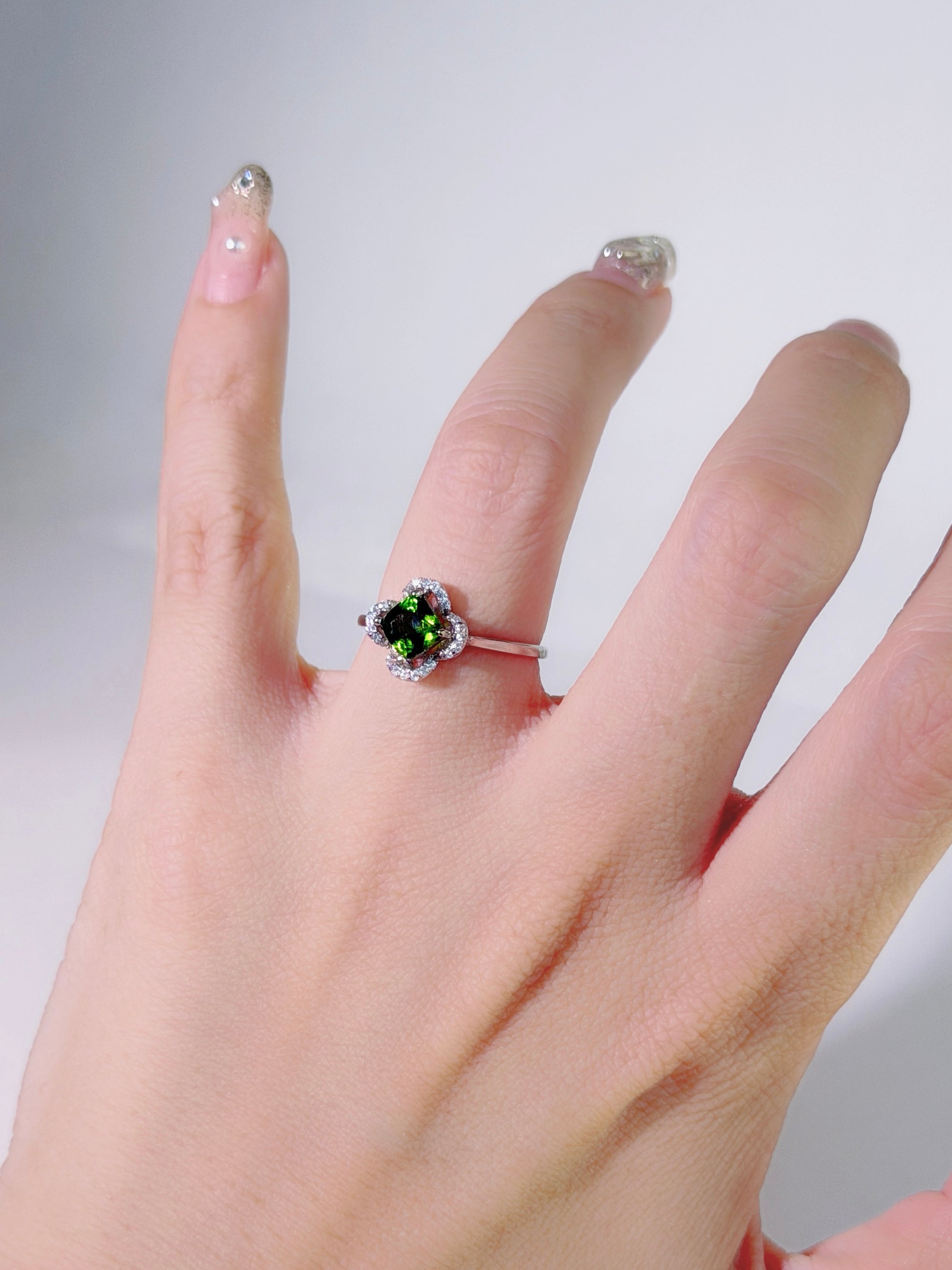 Forest Gleam Chrome Diopside Ring
