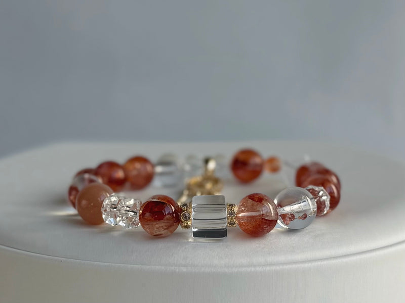 Golden Stillfire Bracelet