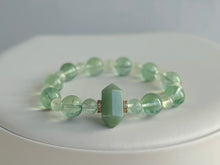 Spring Seal Bracelet